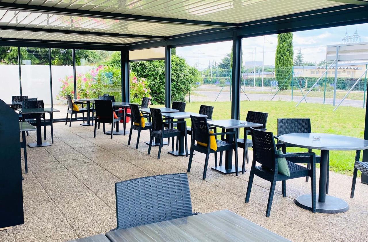 Campanile Bollene A7 Hotel Bagian luar foto