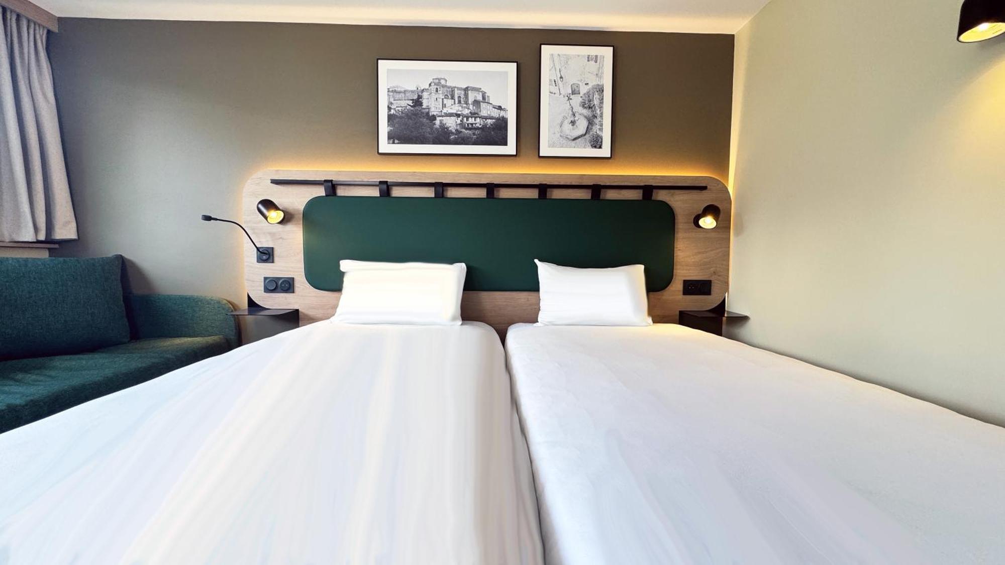 Campanile Bollene A7 Hotel Bagian luar foto